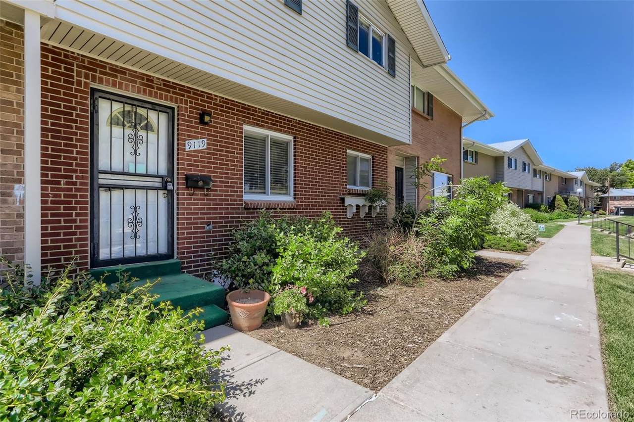 9119 Mansfield Avenue - Photo 1