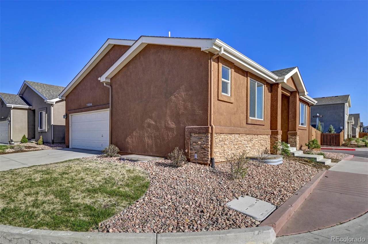 11584 Louvre Point - Photo 1