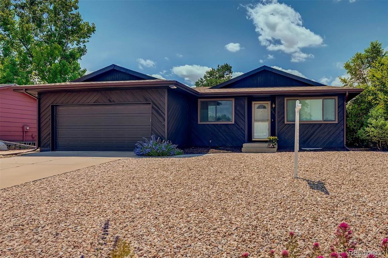 3303 Carson Avenue - Photo 1