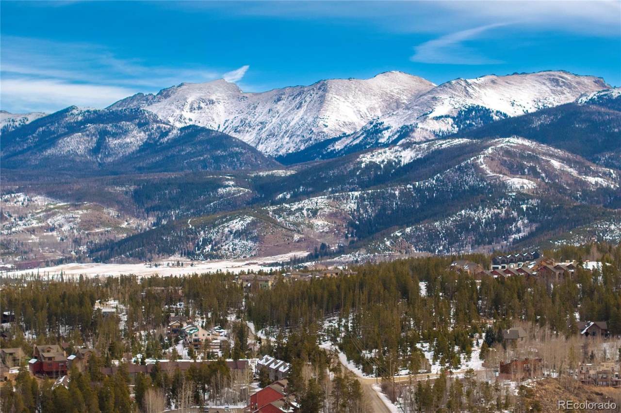 1414 Pioneer Trail - Photo 1