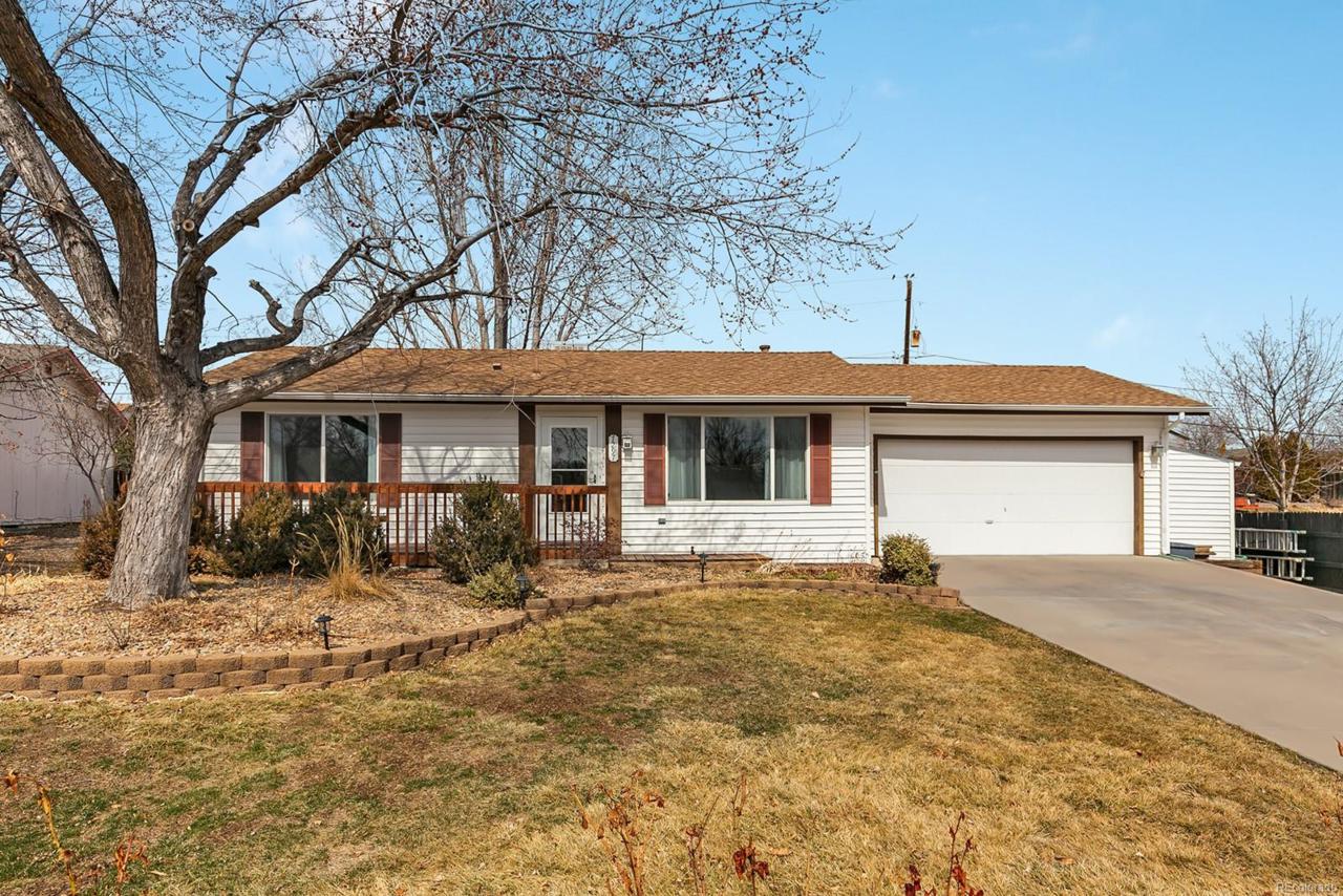 7297 79th Drive - Photo 1