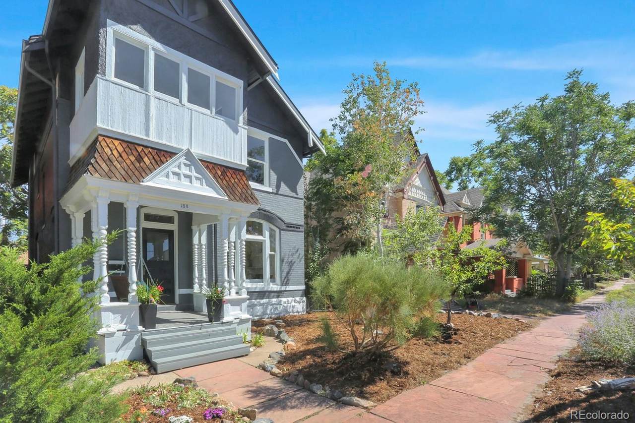 108 Lincoln Street - Photo 1