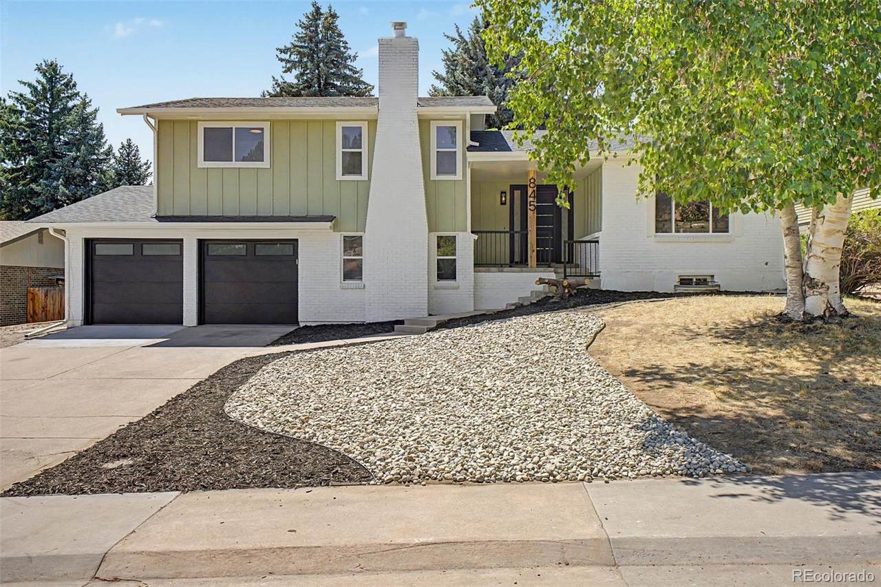 845 Moore Street - Photo 1