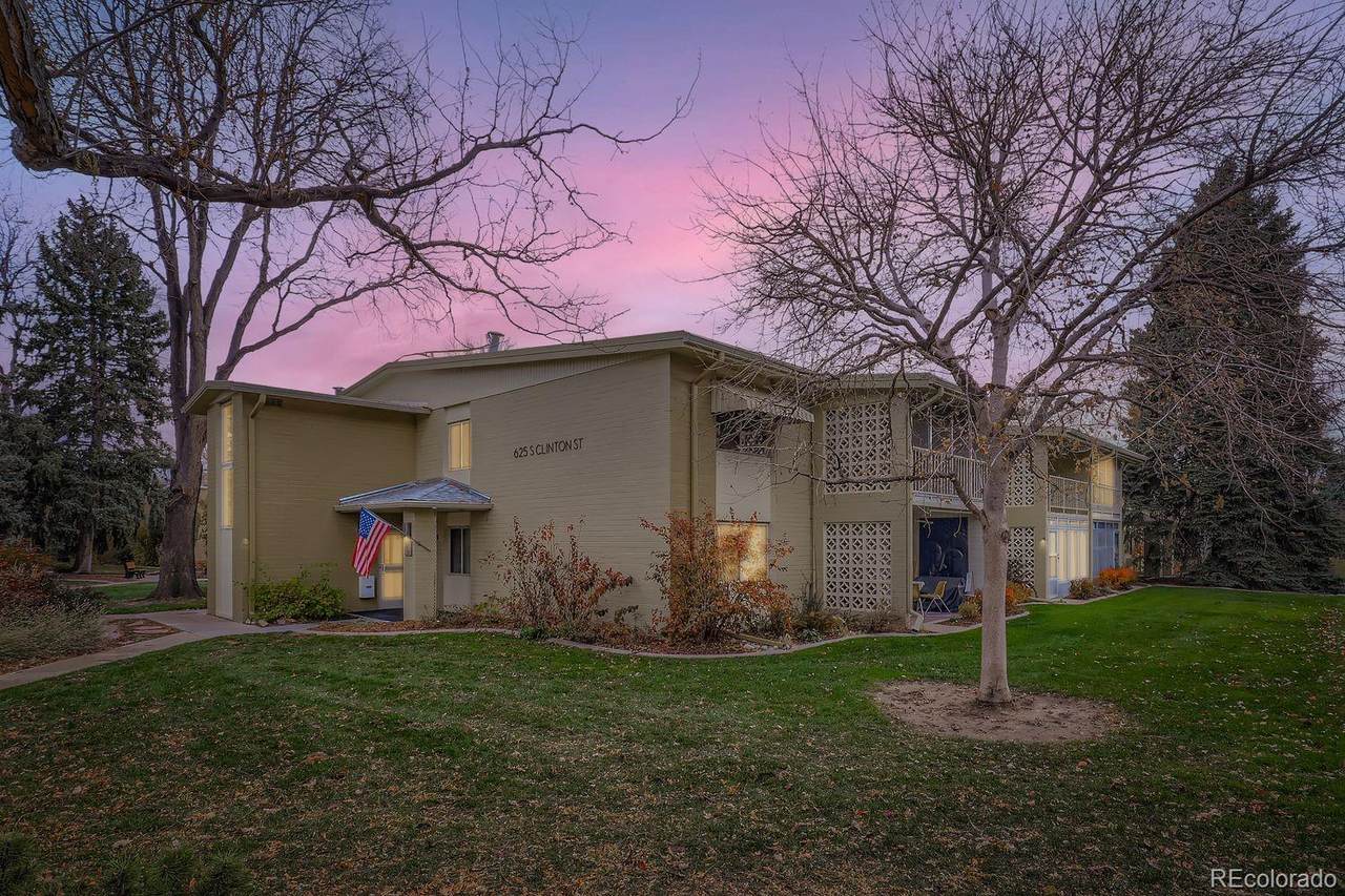 625 Clinton Street - Photo 1