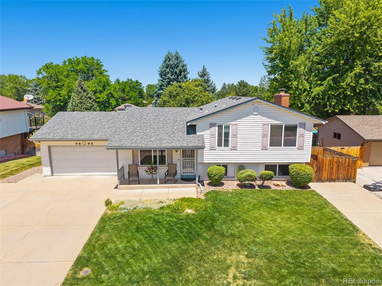 4695 Stanford Avenue - Photo 1