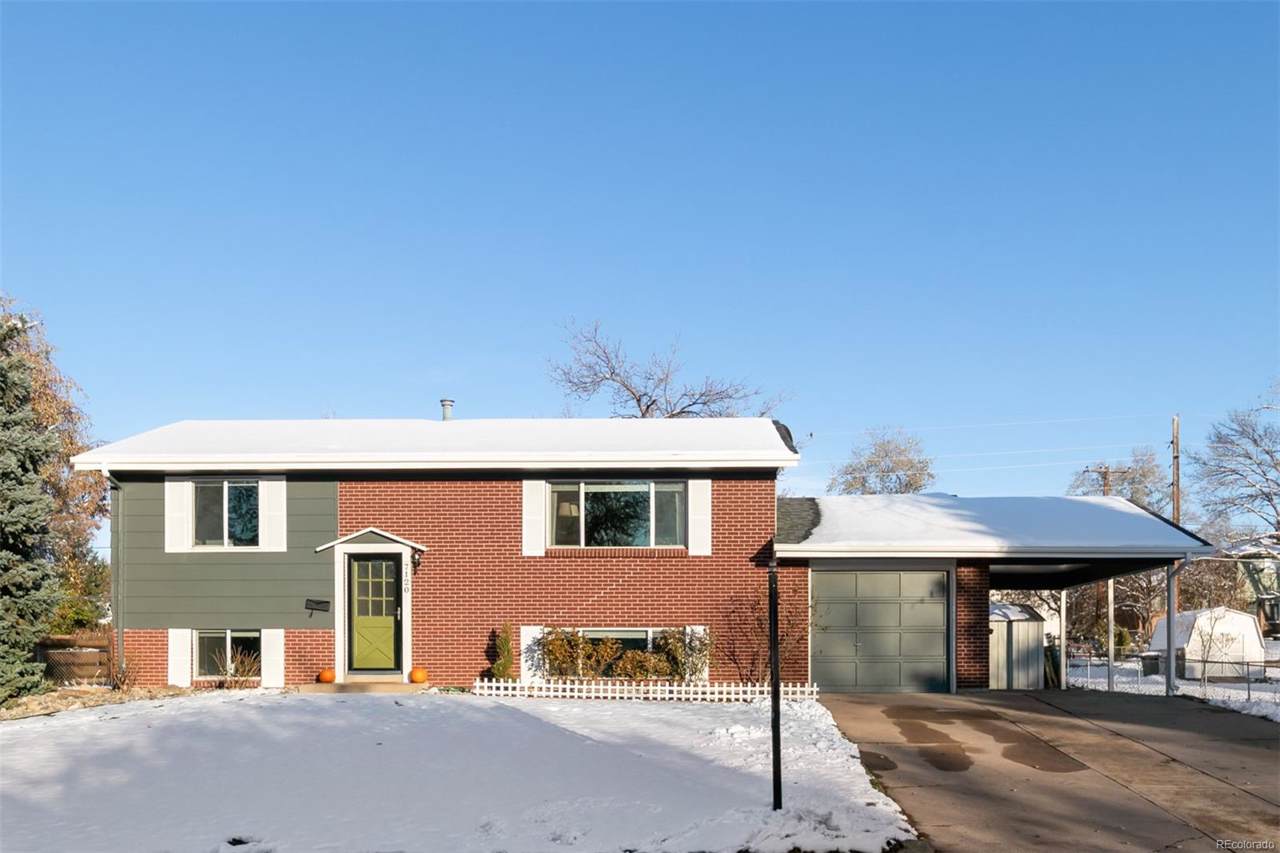 7120 Penrose Court - Photo 1
