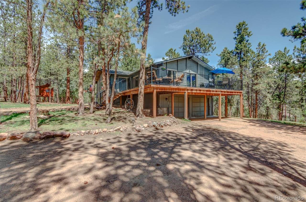 102 Victoria Road - Photo 1