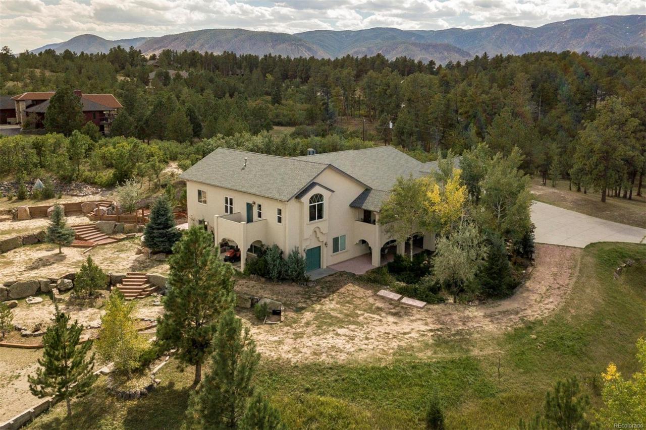 8376 Sugarloaf Road - Photo 1
