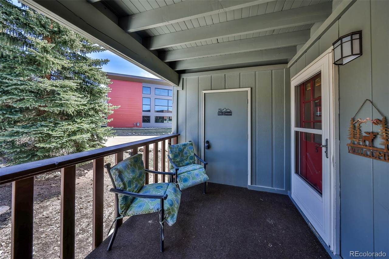 357 Hi Country Drive - Photo 1