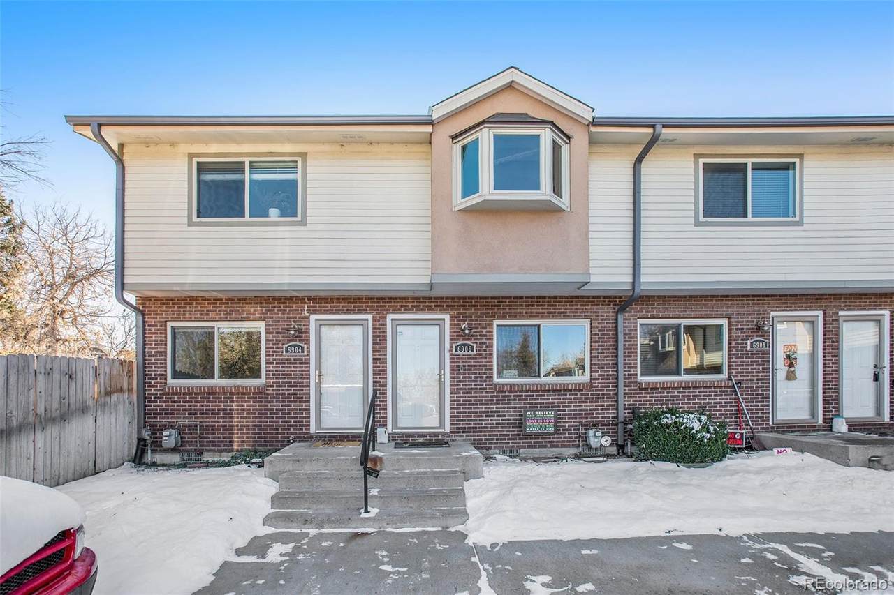 6906 48th Avenue - Photo 1