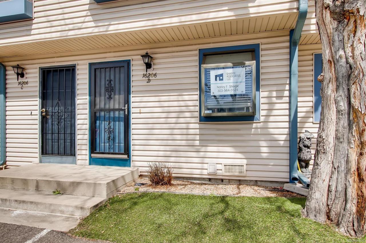 16206 Alaska Place - Photo 1