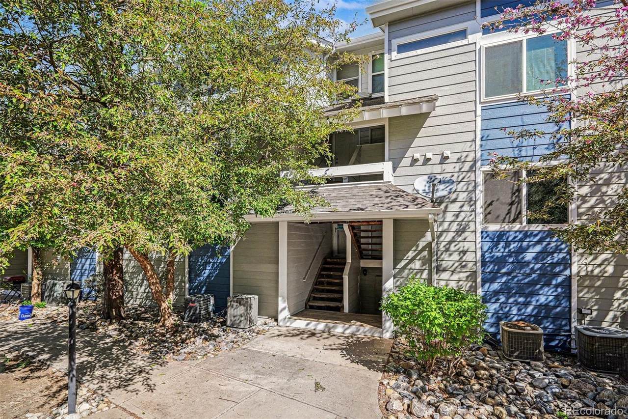 19192 Wyoming Place - Photo 1