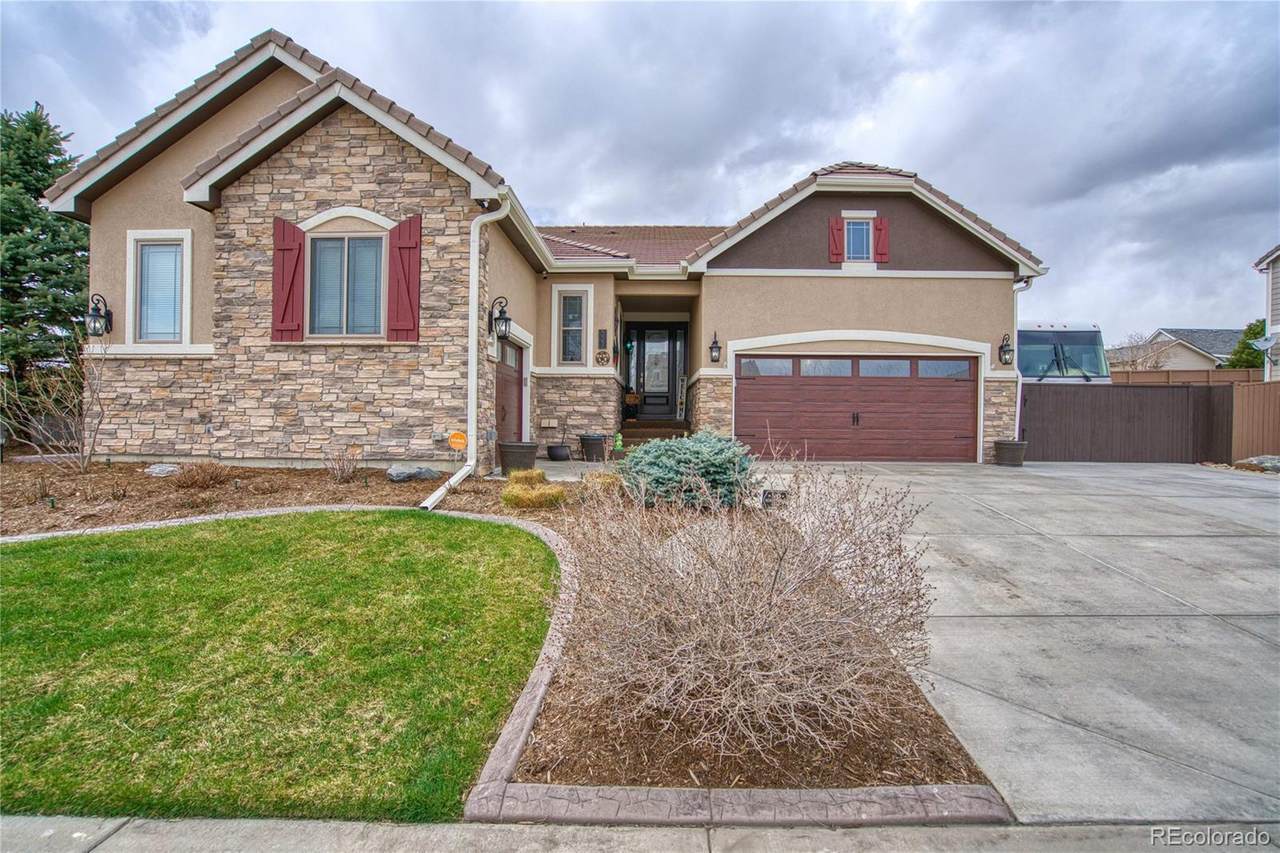 527 45th Avenue - Photo 1