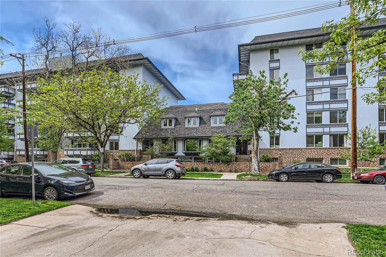 555 10th Avenue - Photo 1