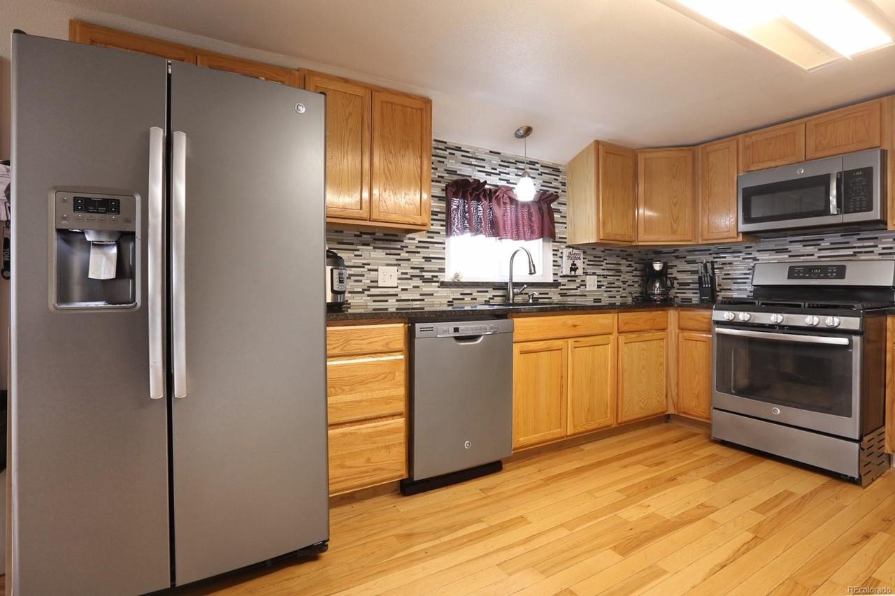 56585 Iowa Avenue - Photo 1