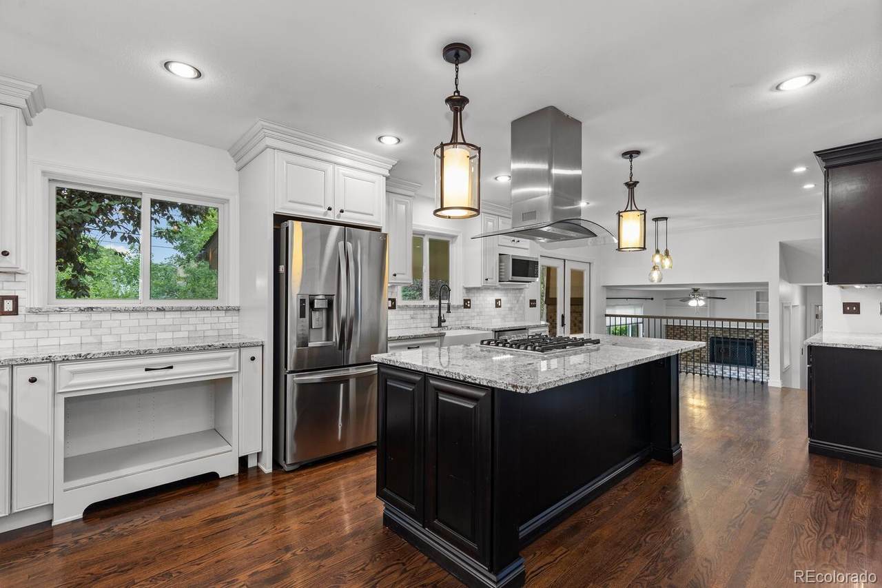 7337 Ulster Street - Photo 1