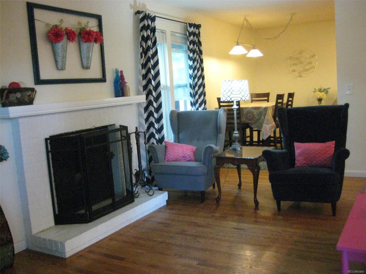 8720 Roundtree Avenue - Photo 1