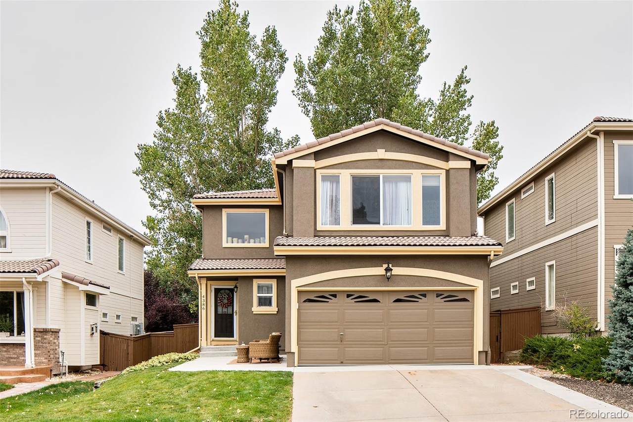 4386 Lyndenwood Point - Photo 1