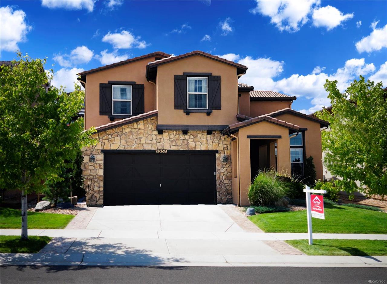 2337 Loveland Street - Photo 1
