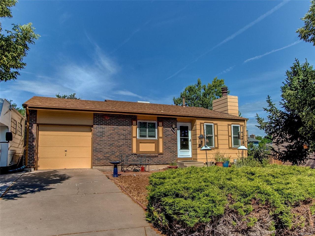 1449 Bahama Way - Photo 1