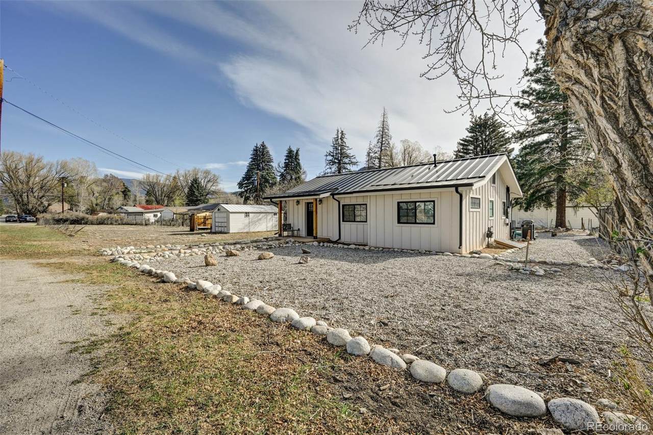125 Pleasant Avenue - Photo 1