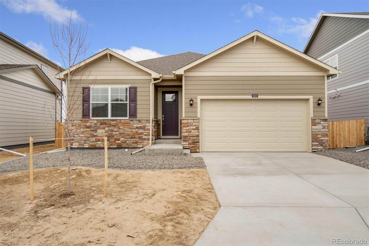 4992 Trails Edge Lane - Photo 1