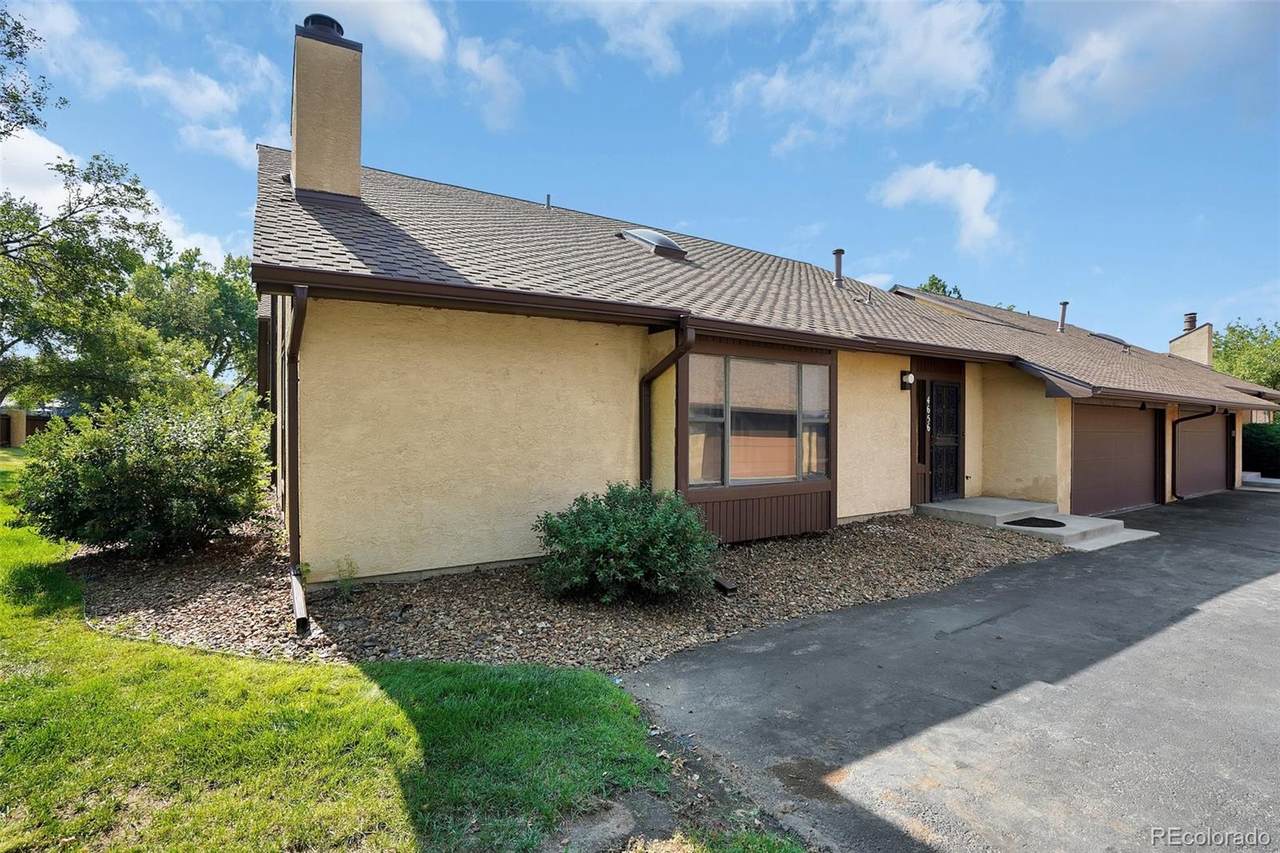 4656 Winewood Village Drive - Photo 1