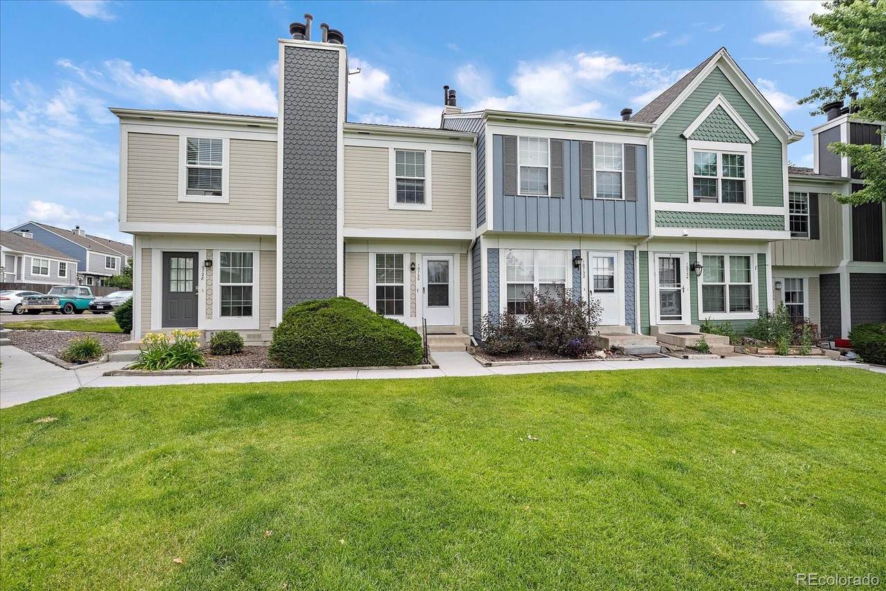 10730 Foxwood Court - Photo 1