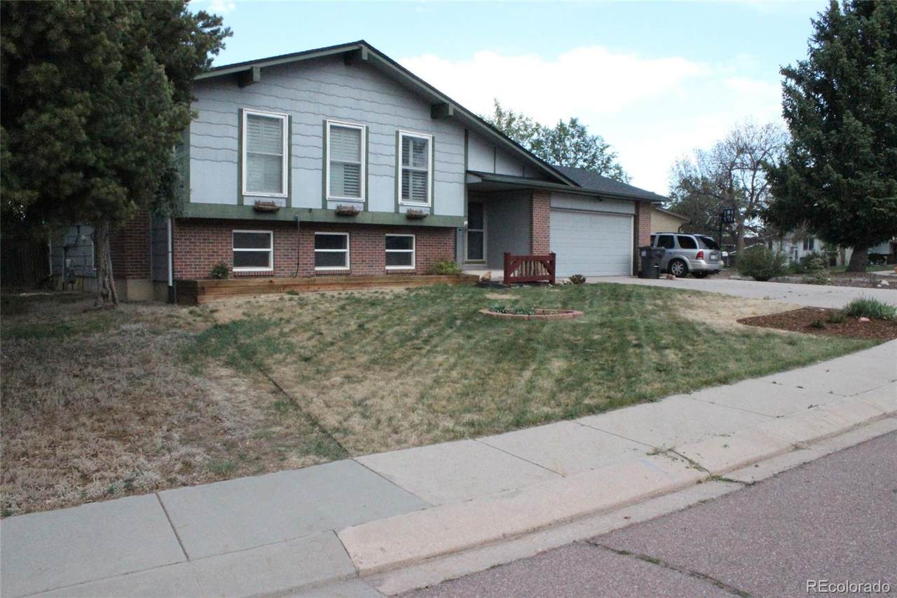 5055 Picket Drive - Photo 1