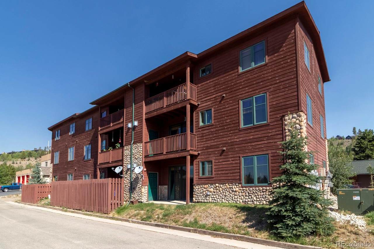203 Bella Vista Court - Photo 1