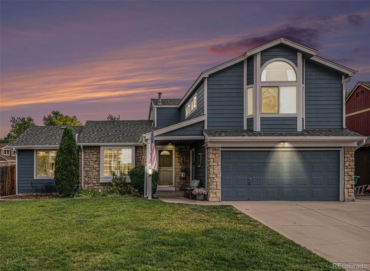 6325 Oak Way - Photo 1