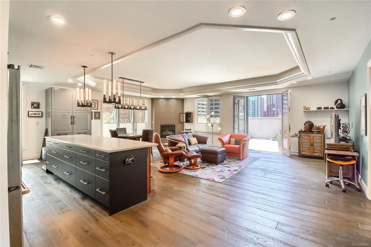 1827 Grant Street - Photo 1