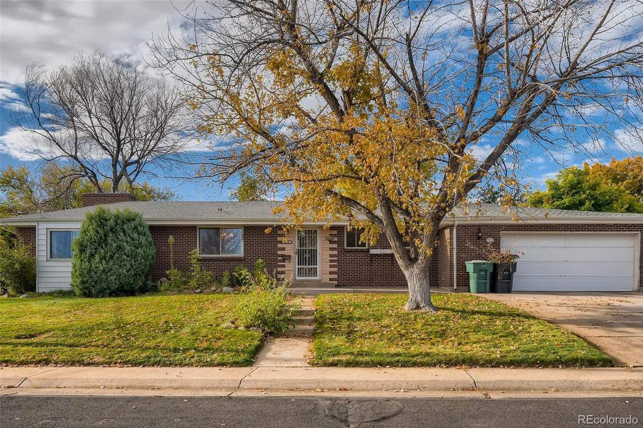 2870 Carnation Way - Photo 1