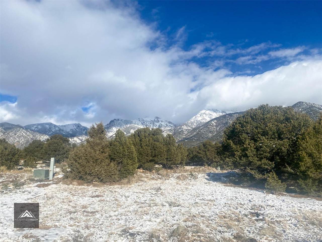 1621 Willow Creek Way - Photo 1