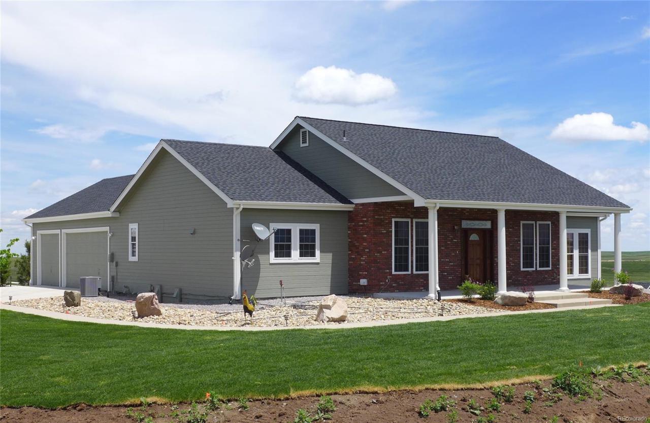 6239 Pine Ridge Drive - Photo 1