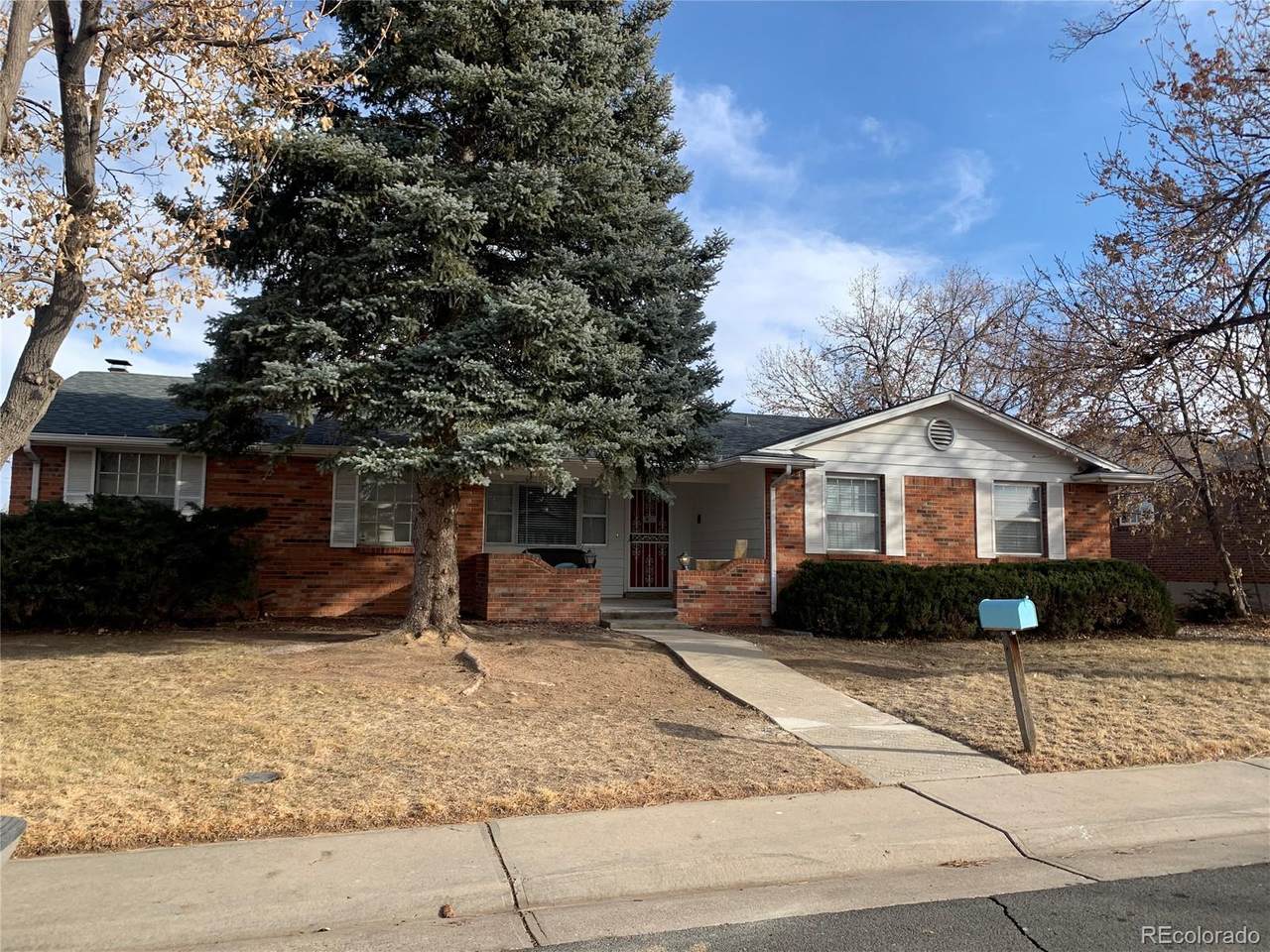694 Kalispell Street - Photo 1