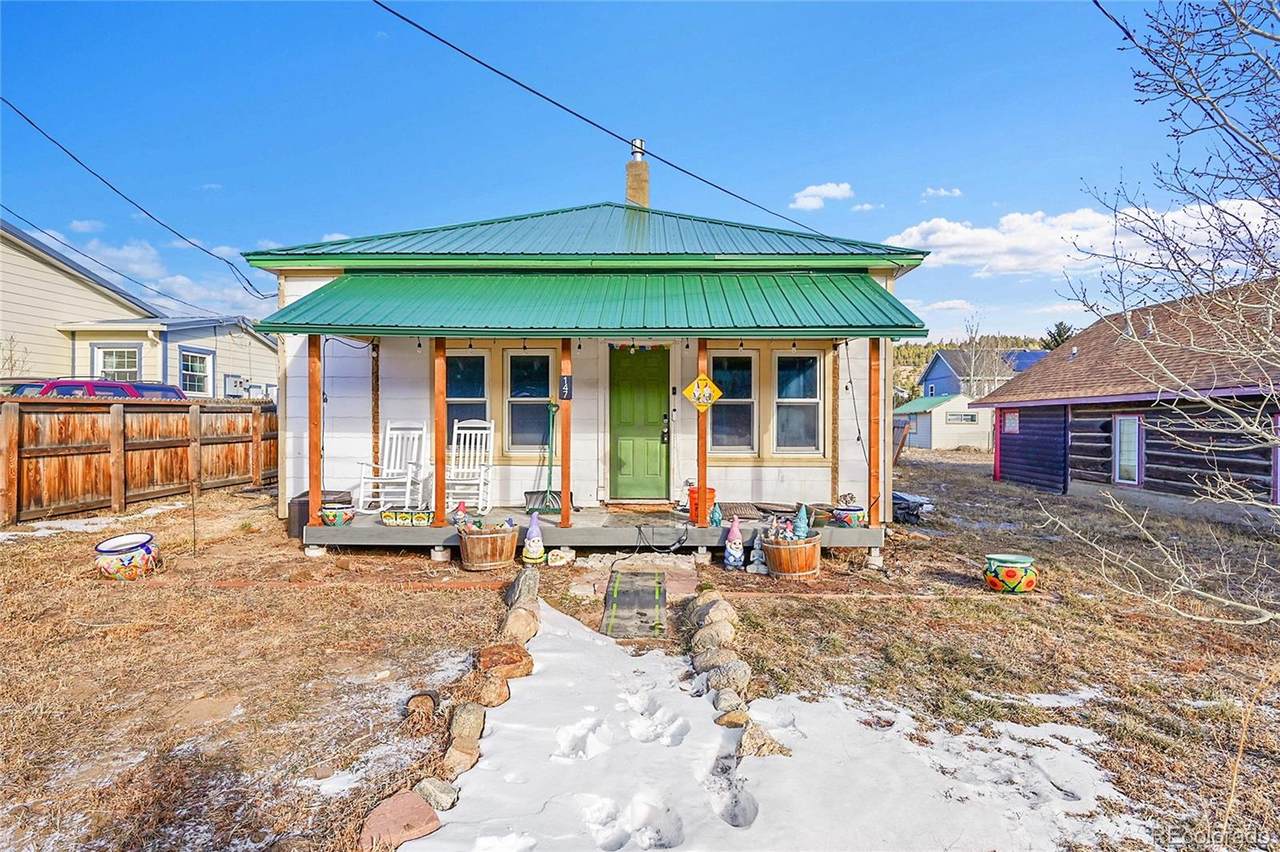 147 1st Street - Photo 1