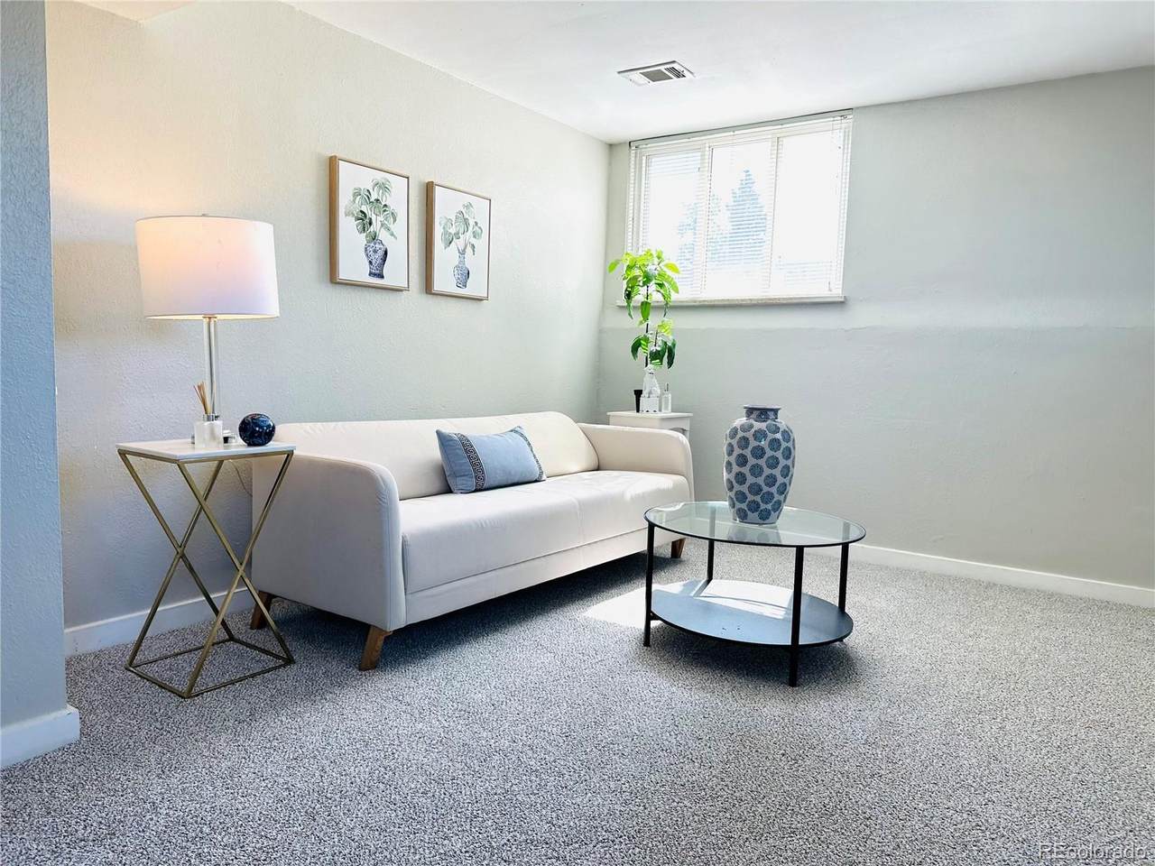 1400 Clermont Street - Photo 1