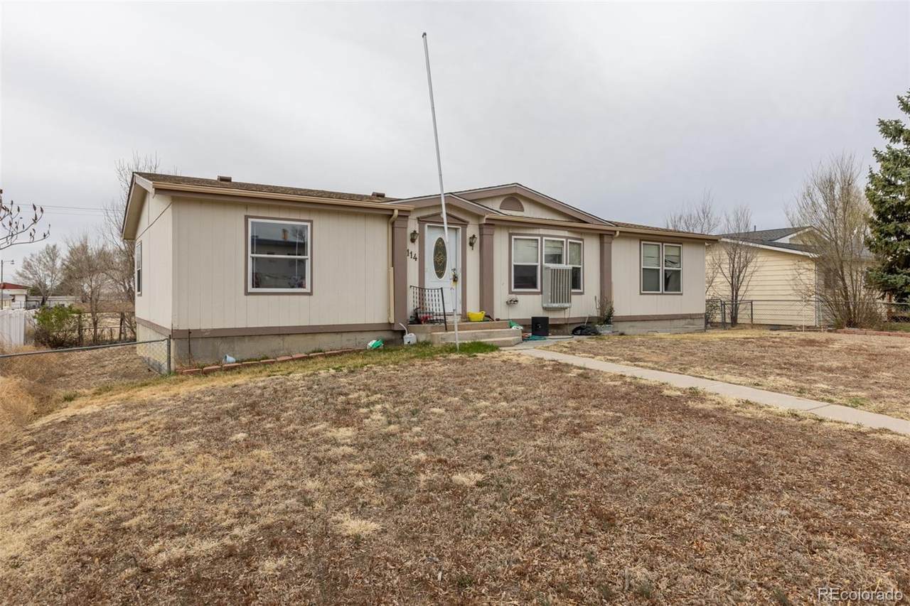 114 6th Street - Photo 1