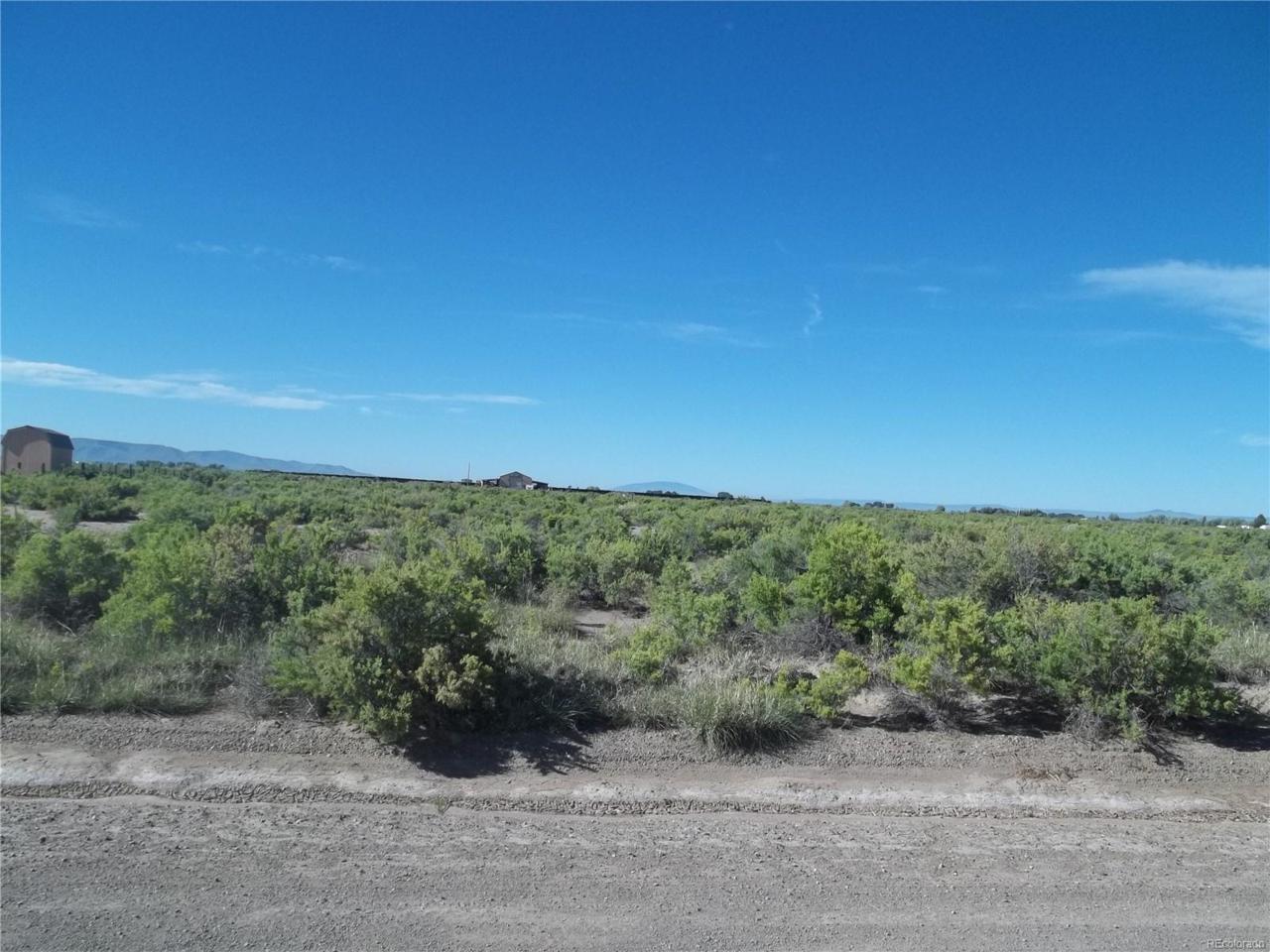 8227 Van Iwarrden - Photo 1