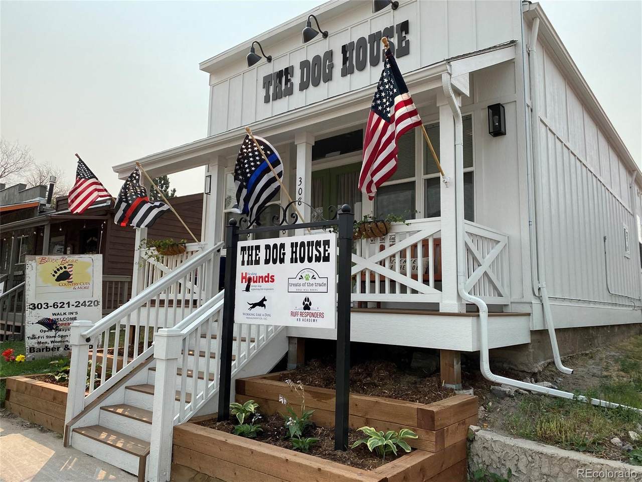 308 Comanche Street - Photo 1
