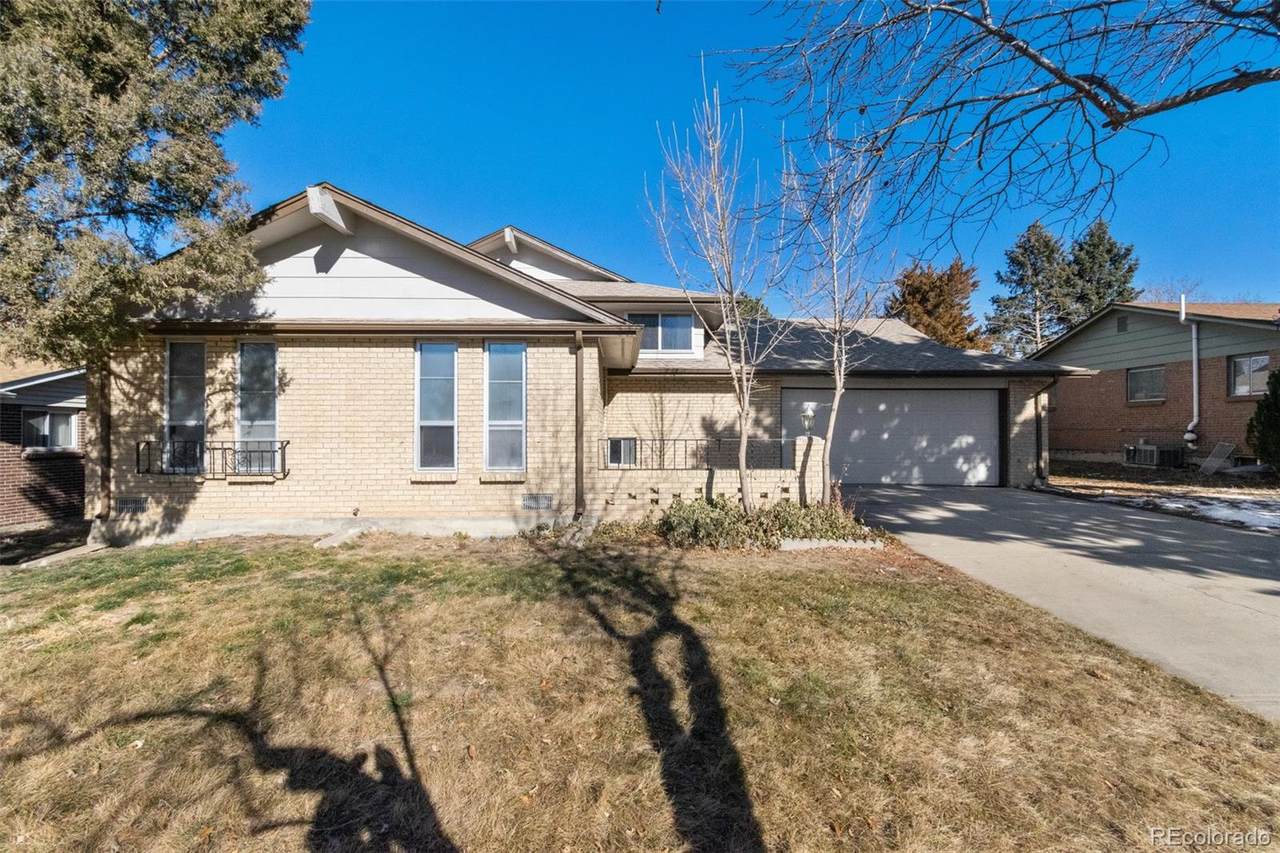 364 Peoria Circle - Photo 1