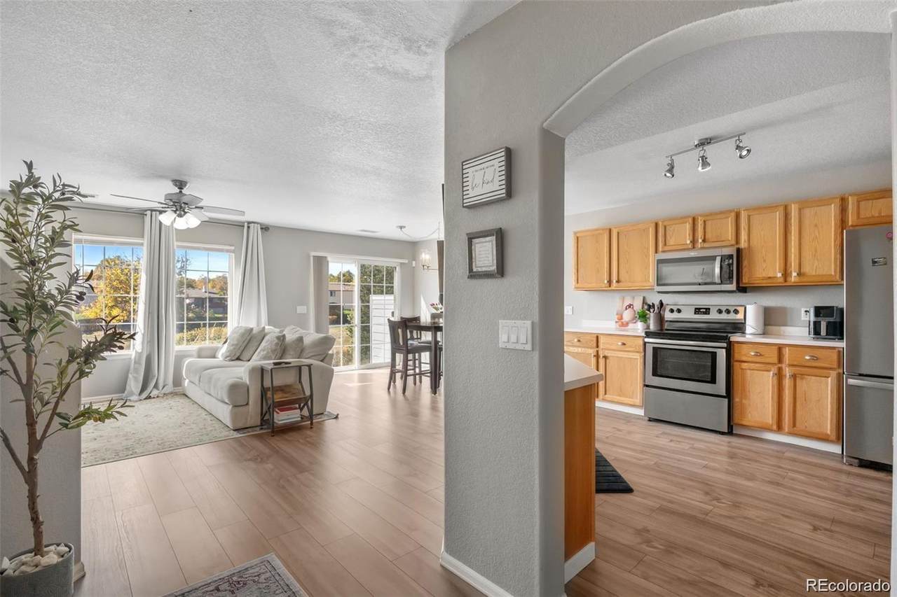 1381 Cathay Court - Photo 1