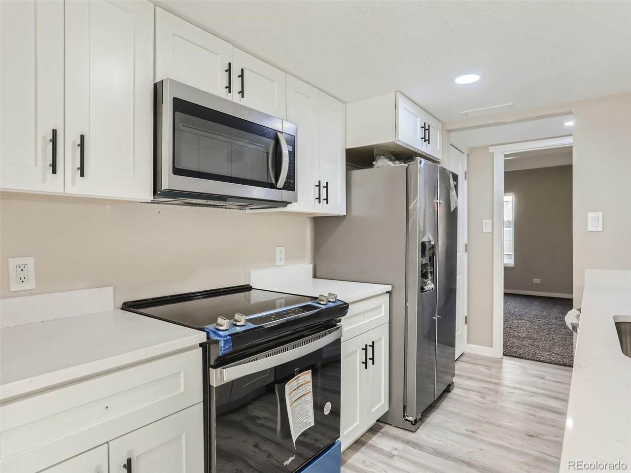 9725 Harvard Avenue - Photo 1