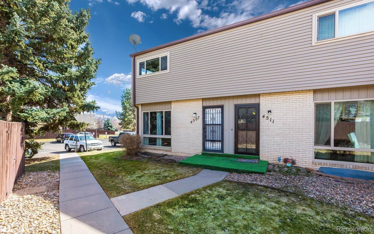 4507 Ponds Circle - Photo 1