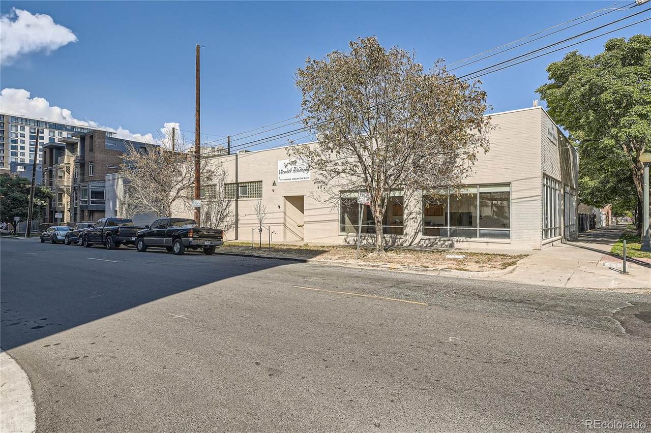 1005 Acoma Street - Photo 1