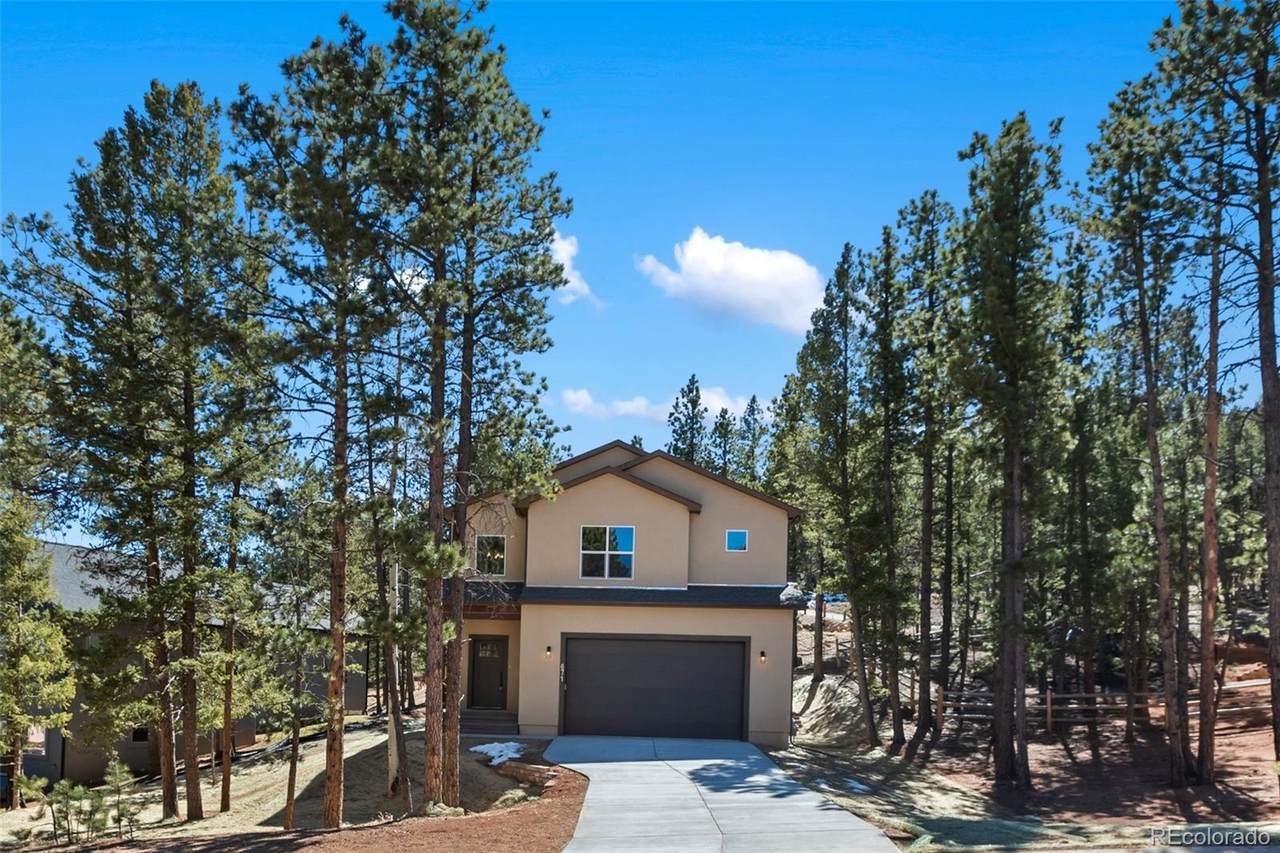 671 Bradford Drive - Photo 1