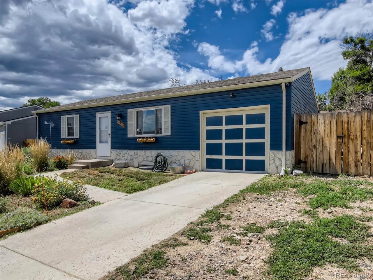 10735 Lewis Street - Photo 1