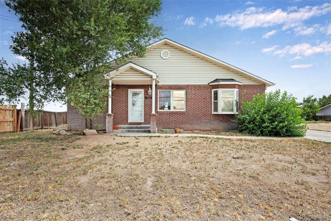8090 Quebec Street - Photo 1