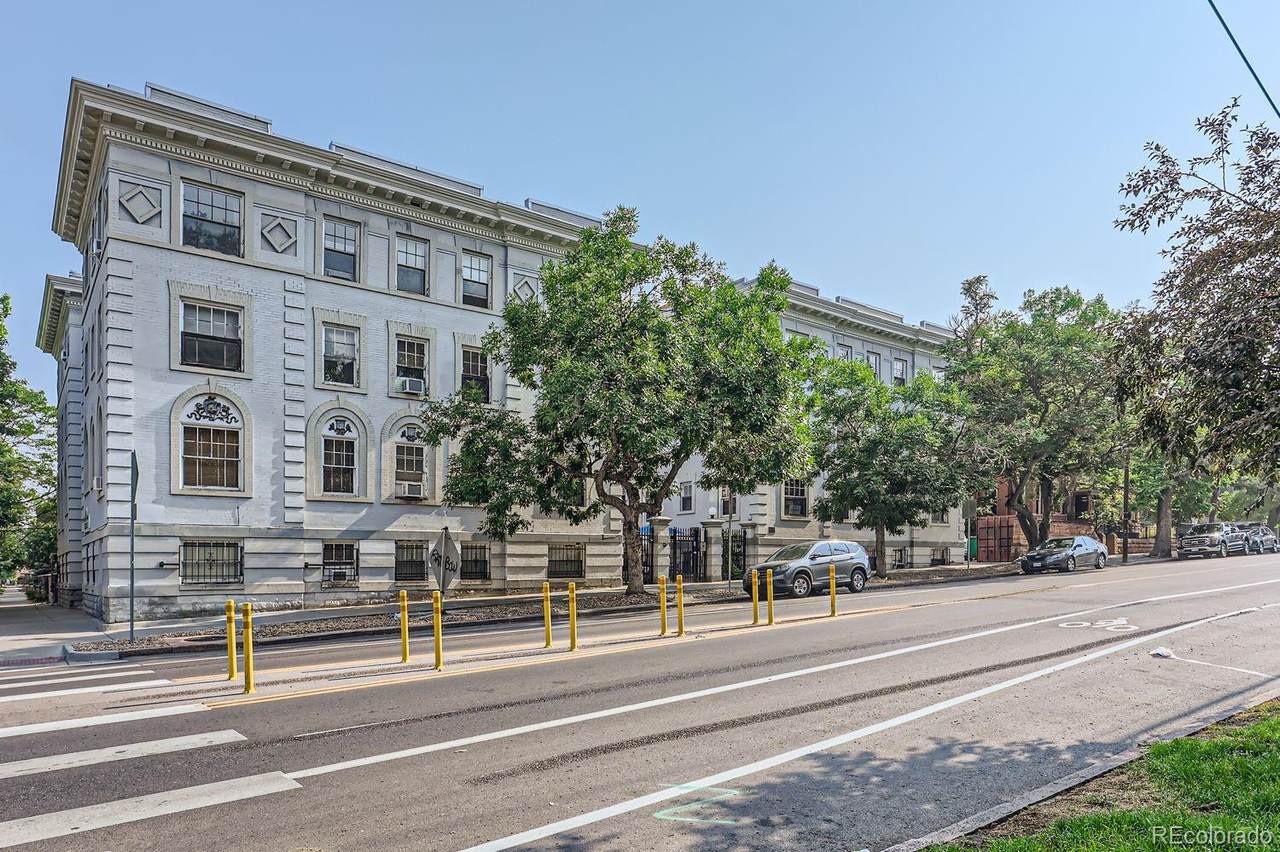 215 11th Avenue - Photo 1